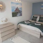 Dom wakacyjny Maisons De Familles Beachfront Hauteville-sur-Mer