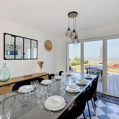 Maisons De Familles Beachfront *