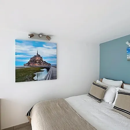 Maisons De Familles Beachfront בית נופש *